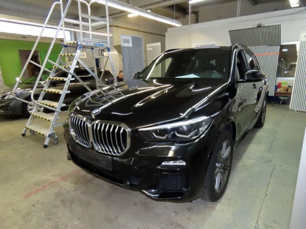 BMW X5 xDrive30d в кредит